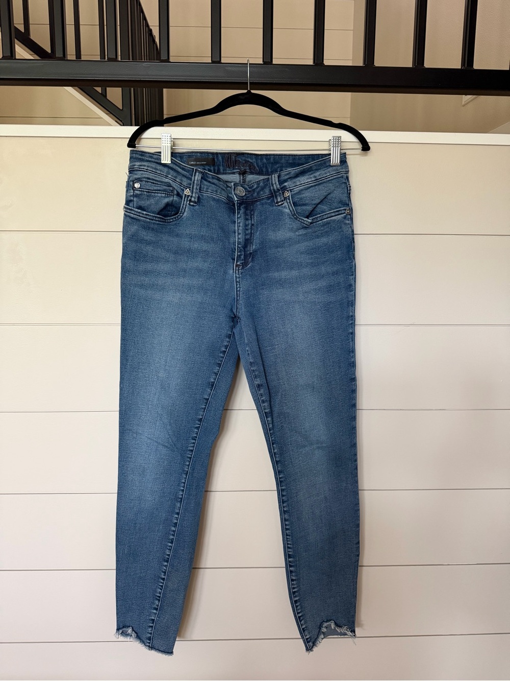 Kut from the Kloth Mid-Rise: CARLO Ankle Skinny